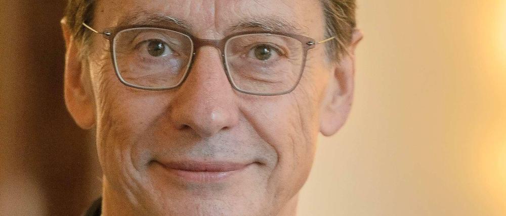 Ludwig Kronthaler, Generalsekretär der Max-Planck-Gesellschaft, will sein Amt als Vizepräsident für Haushalt an der HU im ersten Quartal nächsten Jahres antreten.