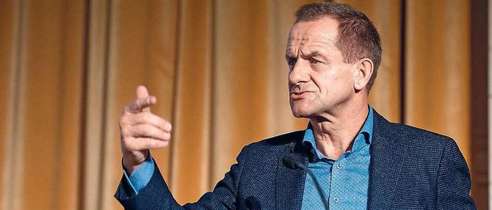 Vorwärtsgewandt. Alfons Hörmann plant mehr Zentralismus im Sport.