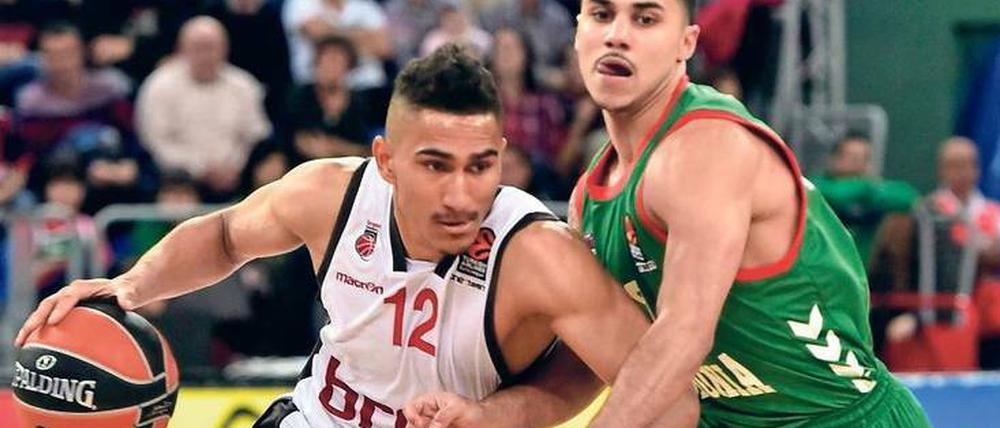 Premiere. Bambergs Maodo Lo spielt heute erstmals als Profi in Berlin. Foto: dpa/De Hierro