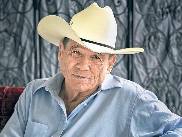 Der Krimiautor James Lee Burke.