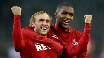 Torschützen unter sich. Kölns Marcel Risse (l) jubelt mit Kölns Anthony Modeste über seinen Treffer zum 2:1.