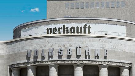 Die Volksbühne am Rosa-Luxemburg-Platz.