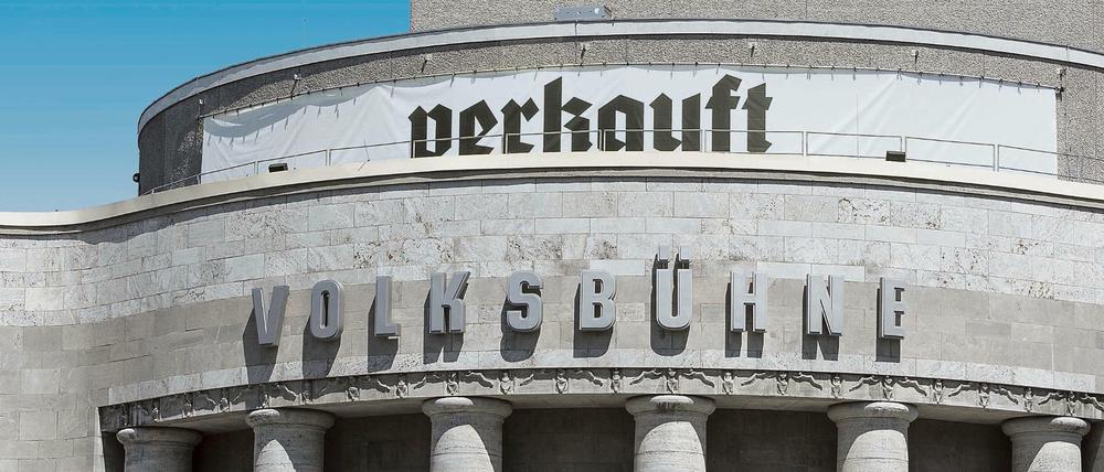 Die Volksbühne am Rosa-Luxemburg-Platz.