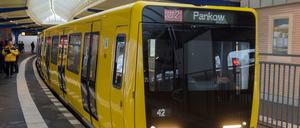 Der dichtere Takt gilt allerdings nicht für alle U-Bahnen. So wird der Takt auf der U3 zwischen Nollendorfplatz und Krumme Lanke erhalten.