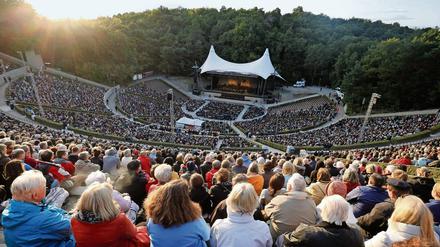 Schon im Sommer kann das Berliner Publikum in der Waldbühne einen Boxkampf sehen.