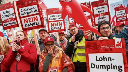 DGB-Kundgebung gegen den Missbrauch von Leiharbeit und Werkverträgen