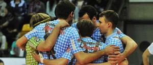 Die Herrschinger halten zusammen, spielen nun aber auswärts in Berlin.