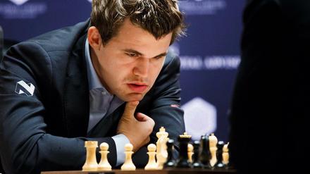 Schach-Weltmeister Magnus Carlsen verteidigt aktuell in New York seinen Titel. Sein Aufstieg ist einer der Gründe für den aktuellen Schach-Boom.