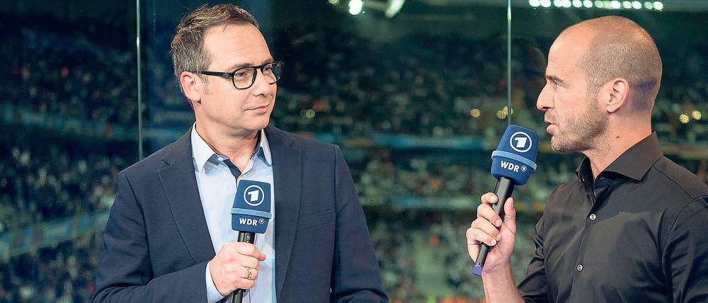 Kein Gehalts-Check. Matthias Opdenhövel wird seinem Experten Mehmet Scholl auch weiterhin nicht entlocken können, wie viel Geld dieser bei der ARD verdient.