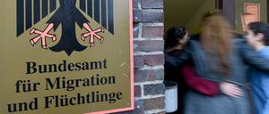 Das Oberverwaltungsgericht bestätigte die Praxis des "Bundesamt für Migration und Flüchtlinge", syrischen Flüchtlingen nur "subsidiären Schutz" zu gewähren. 