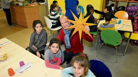 Das Mehrgenerationenhaus in Berlin Kreuzberg bietet Essen für Kinder aus dem Kiez.