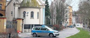 Jüdische Institutionen wie die Synagoge am Fraenkelufer werden schon länger bewacht. 