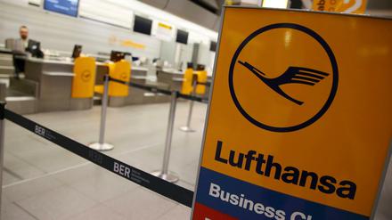 Keine Passagiere, kein Chaos: Am Flughafen Tegel scheinen die Reisenden vorbereitet.