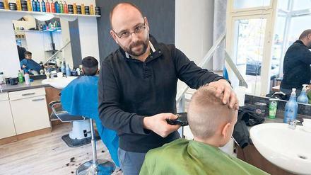 Harte Worte. Friseur Murat K. ärgert sich über „Vaterlandsverräter“.