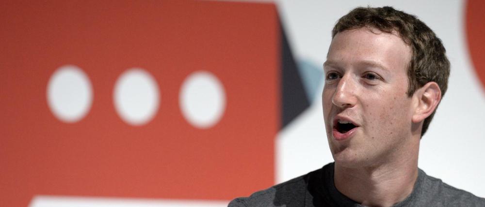 Mark Zuckerberg hält die Idee, dass Facebook Einfluss auf das Wahlergebnis in den USA gehabt haben könnte für "verrückt".