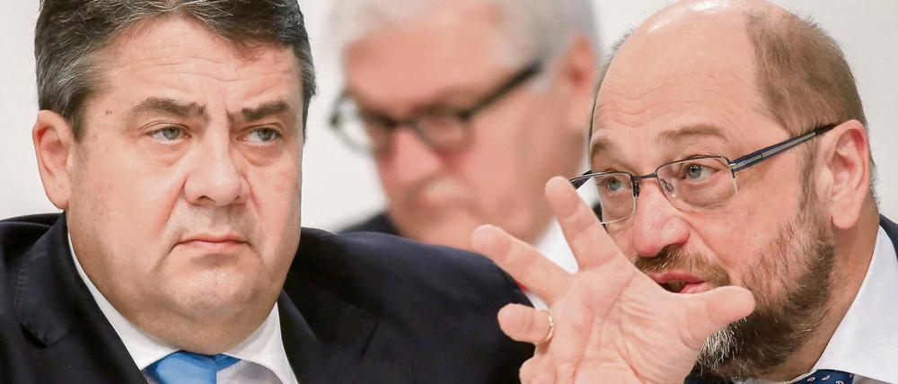 Sigmar Gabriel und Martin Schulz (rechts) 