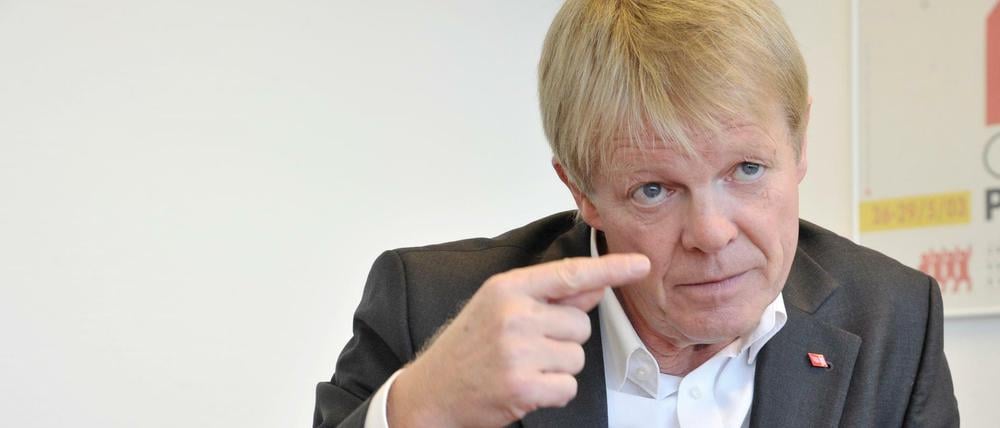 Seit Mai 2014 ist Reiner Hoffmann (61) Vorsitzender des Deutschen Gewerkschaftsbunds.
