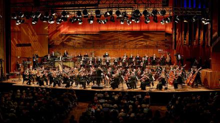 Das SWR Symphonieorchester in der Stuttgarter Liederhalle.