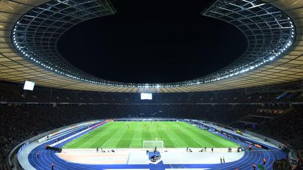 Das Olympiastadion im Nachtbetrieb, Frühjahr 2016.