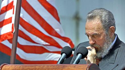Fidel Castro beim Empfang Jimmy Carters in Havanna im Jahr 2002.