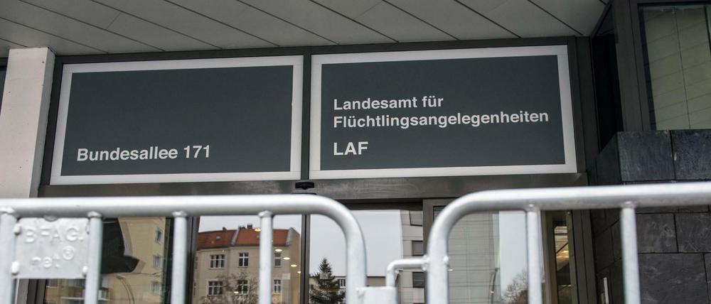 Nach dem Brandbrief von Mitarbeitern des Flüchtlingsamtes sollen die offenen Stellen jetzt schnell besetzt werden.