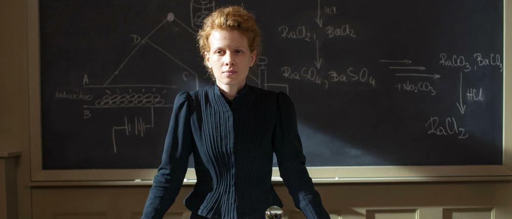 Marie Curie (Karolina Gruszka)