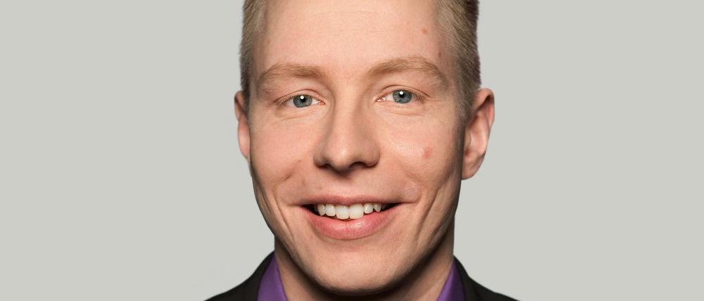 Michael Müller begründete sein Vorgehen intern mit der Notwendigkeit eines "Neustarts". Dennis Buchner beendet seine Tätigkeit Ende des Jahres.