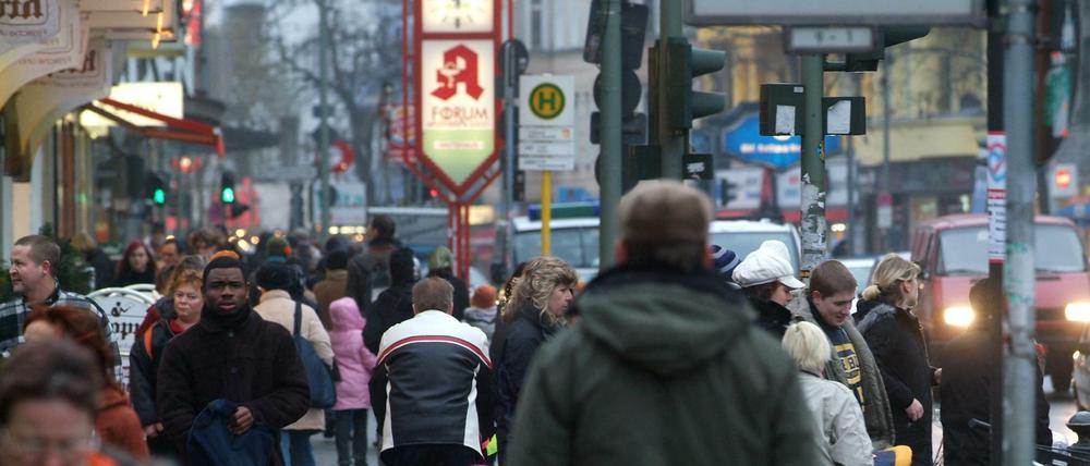 In Neukölln hat es berlinweit im vergangenen Jahr die meisten Verfahren wegen Kindeswohlgefährdung gegeben. In 2040 Fällen waren die Behörden gezwungen einzugreifen.