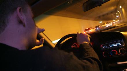 Einsatz im Tiergartentunnel. Die Polizei erwischte einen Raser.