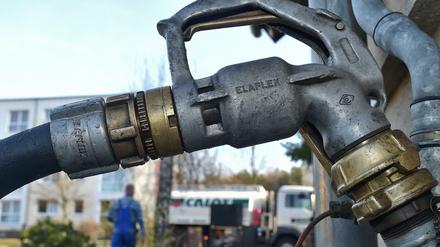 Einmal vollmachen, bitte: Das wird jetzt teurer. Die Preise für Heizöl sind gestiegen.