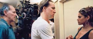 Herzog 2009 mit Nicolas Cage und Eva Mendes am Set von "Bad Lieutenant: Cop ohne Gewissen".