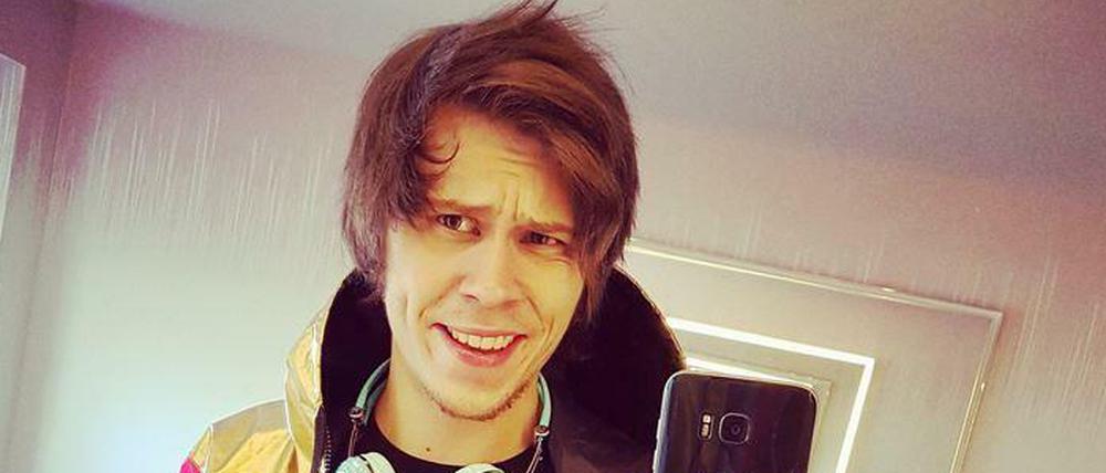 "Bin ich nicht göttlich?", fragt der YouTube-Star "El Rubius" auf Twitter. Der erfolgreichste Tweet des Jahres 2016 kam jedenfalls von ihm.
