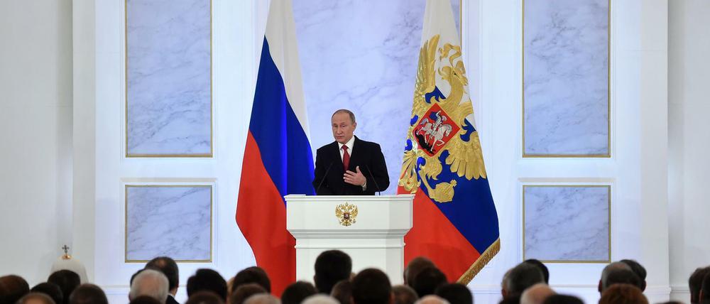 Russlands Präsident Wladimir Putin hielt im Georgssaal des Kremls eine Rede zur Lage der Nation.