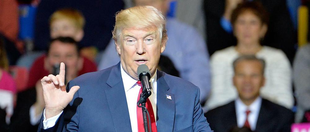 Will militärische Zurückhaltung: Donald Trump