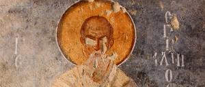Sankt Nikolaus war im 4. Jahrhundert Bischof von Myra im kleinasiatischen Lykien.