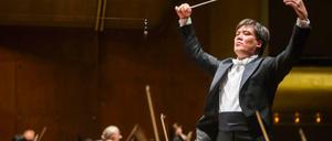 Der Dirigent Alan Gilbert.