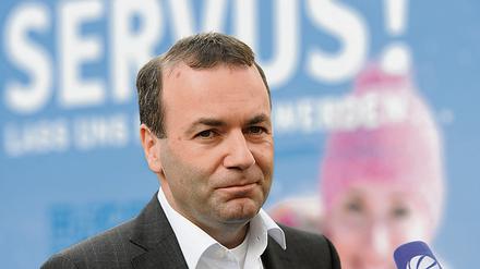 Der CSU-Politiker Manfred Weber hatte sich Bedenkzeit erbeten, ob der Chef des EU-Parlaments wird, und nun abgesagt. 