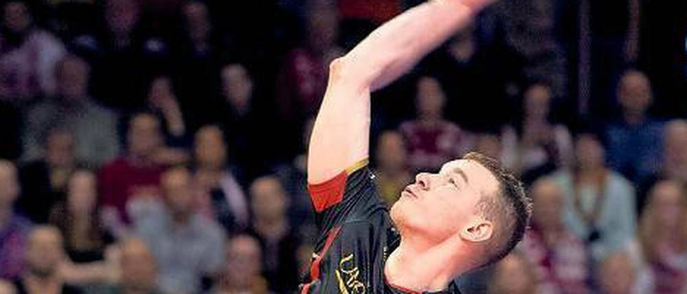 Denis Kaliberda ist mit Civitanova Tabellenführer in Italien.