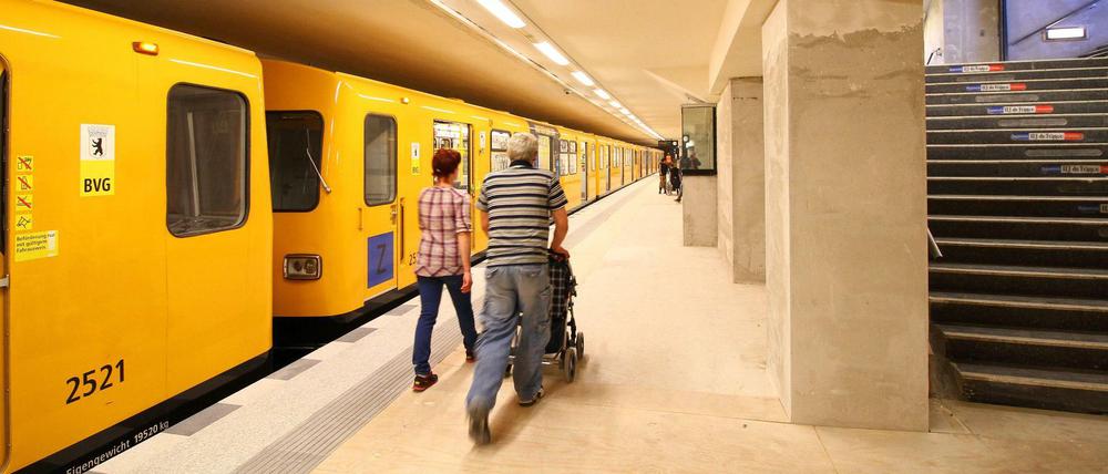 Der U-Bahnhof Hermannstraße in Neukölln.
