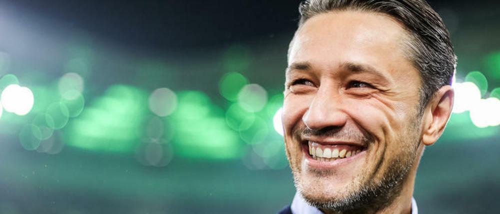 Niko Kovac hat gut lachen. Mit ihm als Trainer ging es bei der Eintracht zuletzt nur nach oben.