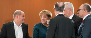 Die Kanzlerin im Kreis der Ministerpräsidenten (Scholz, Weil, Tillich, Sellering).