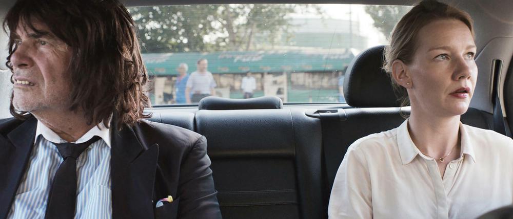 "Toni Erdmann" von der Berliner Regisseurin Maren Ade ist mit fünf Nominierungen der Top-Favorit bei der Europäischen Filmpreis-Gala am Samstag. Auch die Hauptdarsteller Sandra Hüller und Peter Simonischek sind nominiert.