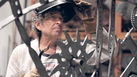 Bob, der Baumeister. Der Literaturnobelpreisträger Dylan in seinem Atelier im kalifornischen Malibu. 