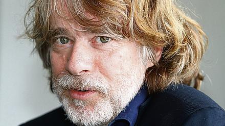 Helge Schneider, Musiker und Entertainer; fotografiert beim Interview.