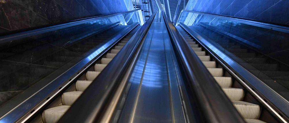 Eine Rolltreppe.