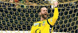 Unnachahmlich. Silvio Heinevetter bejubelt am Sonntag eine Parade, die spektakuläre Spielweise des Torhüters bleibt den Füchsen noch lange erhalten.