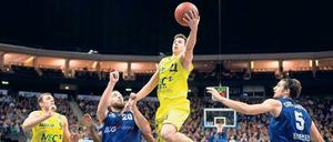 Flug-Kapitän: Dragan Milosavljevic.