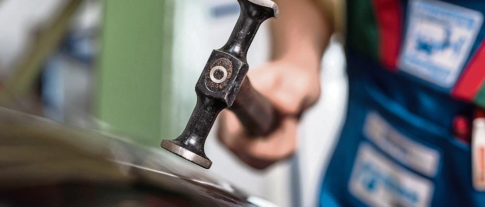 Mehr als ein Viertel muss regelmäßig Überstunden ableisten.