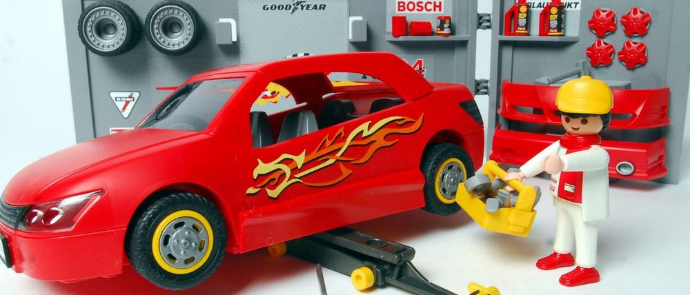 KFZ-Techniker, Bäcker, Friseur, Lehrer, Arzt - das sind die Berufe, die die meisten Jugendlichen kennen. Der geringe Überblick erschwert die Suche nach einem Ausbildungs- oder Studienplatz.