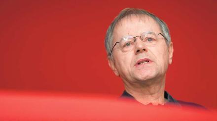 Der Armutsforscher Christoph Butterwegge tritt bei der Bundespräsidenten-Wahl für die Linke an.